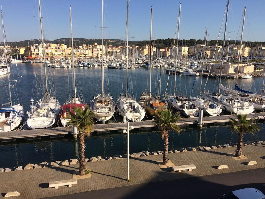 Gruissan Appartement Calme, Vue Sur Port De Plaisance -Clim, Empl.Parking Exteriér fotografie