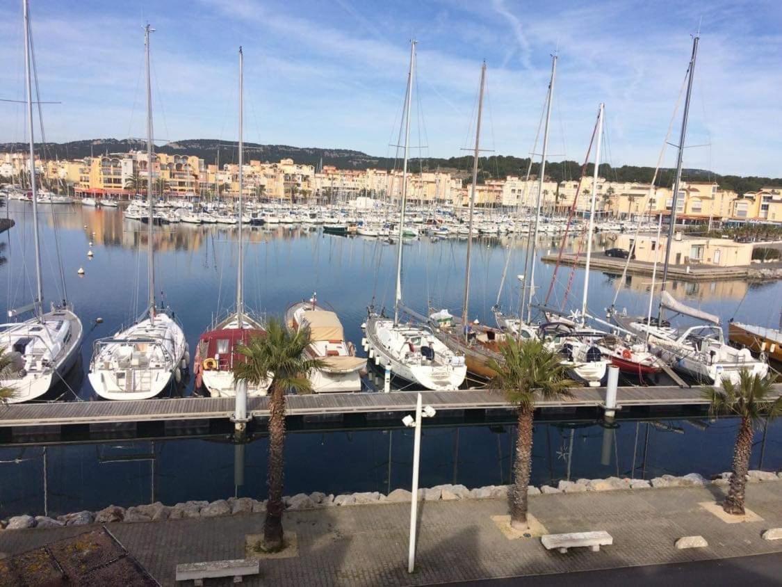 Gruissan Appartement Calme, Vue Sur Port De Plaisance -Clim, Empl.Parking Exteriér fotografie